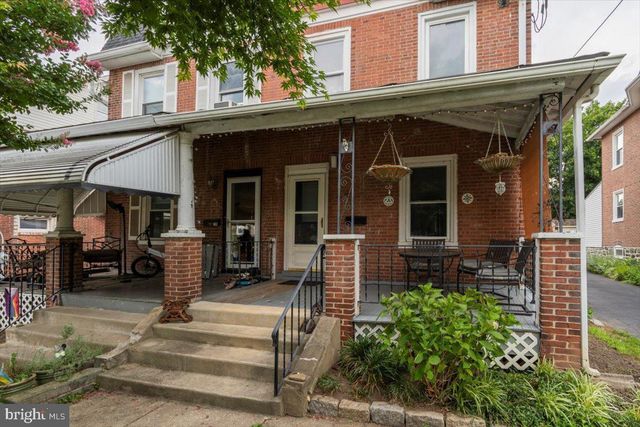 224 EDGEMONT AVE, Ardmore, PA 19003