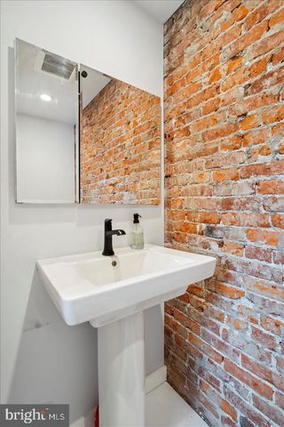 224 EDGEMONT AVE, Ardmore, PA 19003