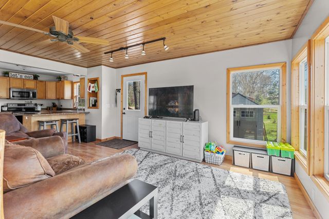 30432 N Pinewood Drive, Breezy Point, MN 56472