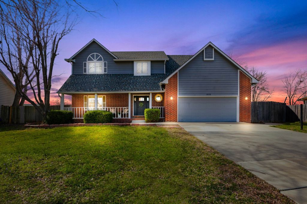 1805 S Hoyt Cir, Wichita, KS 67207