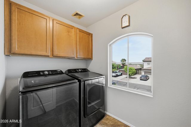 4967 E MEADOW LARK Way, San Tan Valley, AZ 85140