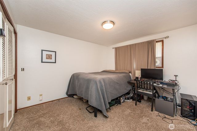 1201 Thornton Drive, Sequim, WA 98382