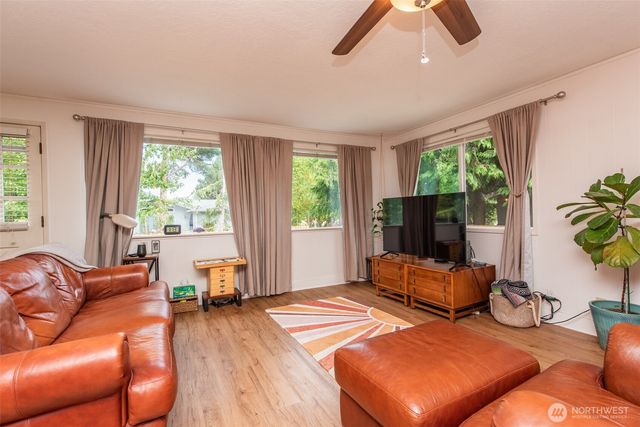 1201 Thornton Drive, Sequim, WA 98382