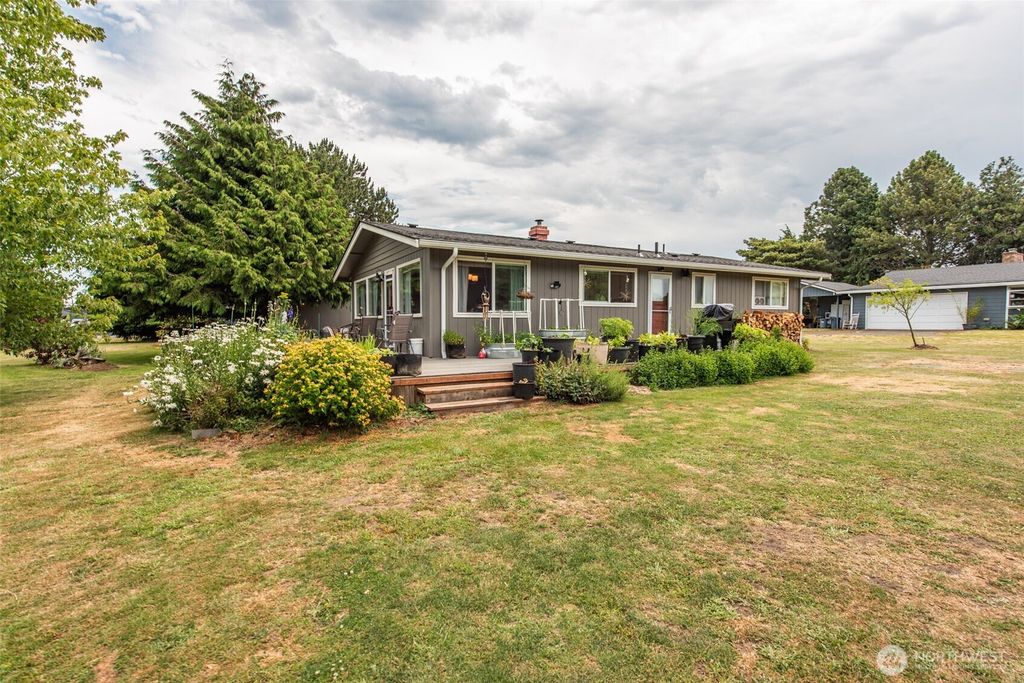 1201 Thornton Drive, Sequim, WA 98382
