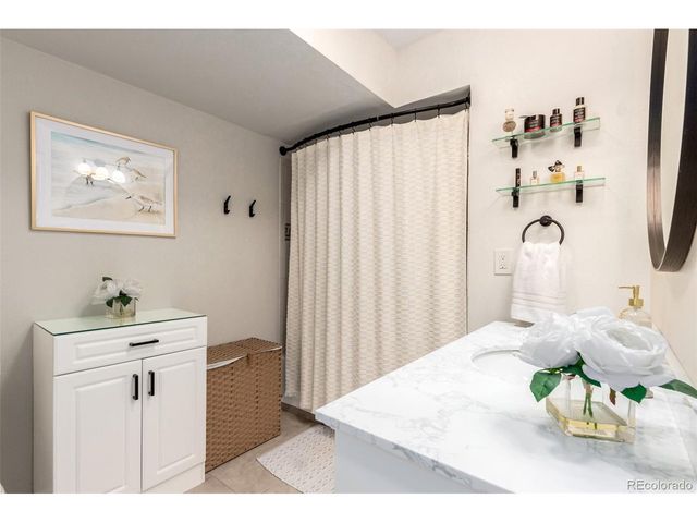 7107 S Bryant St, Littleton, CO 80120