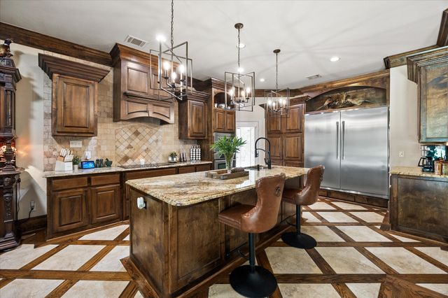 107 Sceptre Drive, Rockwall, TX 75032