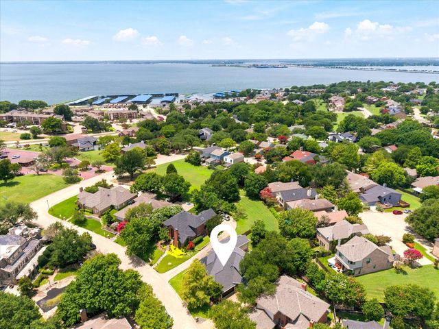 107 Sceptre Drive, Rockwall, TX 75032