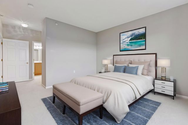 100 Clydesdale Trail 305, Medina, MN 55340