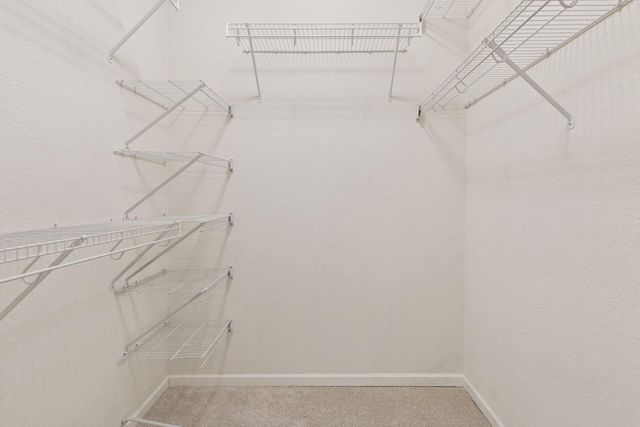 100 Clydesdale Trail 305, Medina, MN 55340