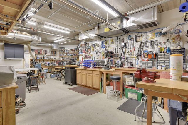 100 Clydesdale Trail 305, Medina, MN 55340