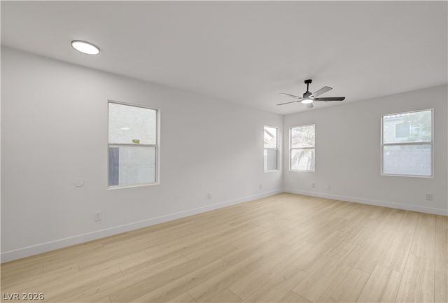 9553 Cabot Falls Avenue, Las Vegas, NV 89149