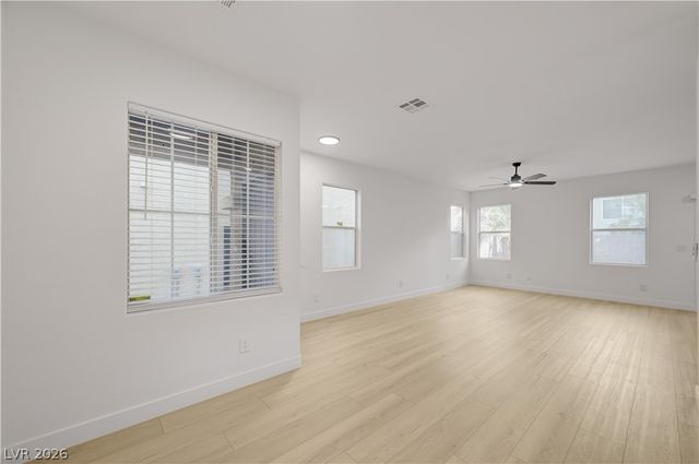 9553 Cabot Falls Avenue, Las Vegas, NV 89149