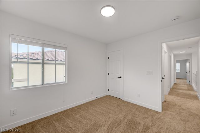 9553 Cabot Falls Avenue, Las Vegas, NV 89149