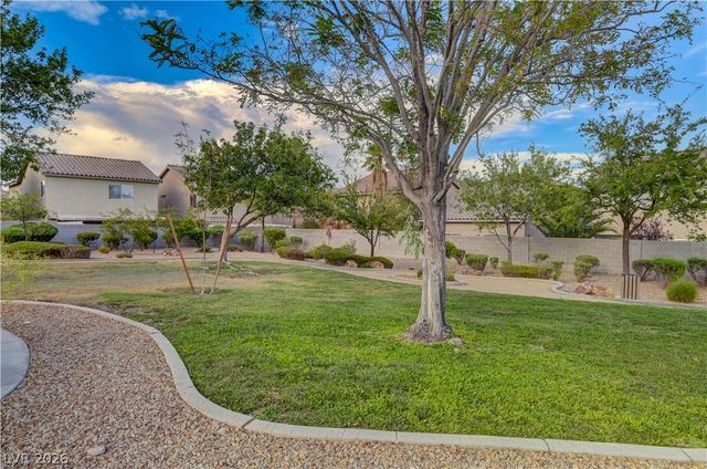 9553 Cabot Falls Avenue, Las Vegas, NV 89149