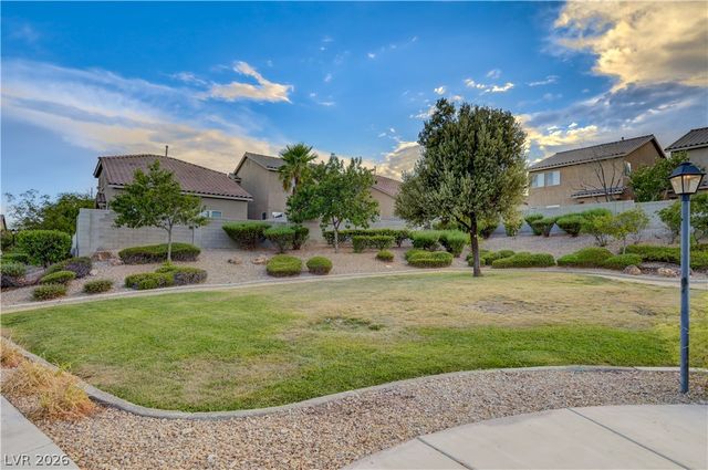 9553 Cabot Falls Avenue, Las Vegas, NV 89149