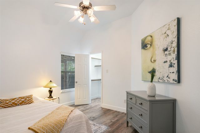 9402 Grosvenor Place, Frisco, TX 75035