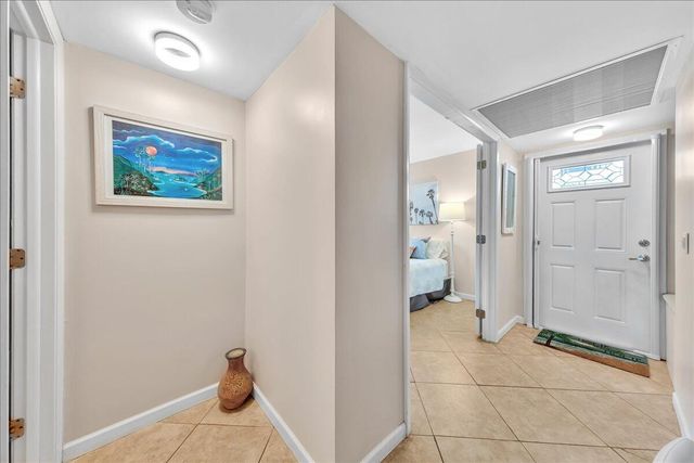 2965 NE 8th Terrace 101, Oakland Park, FL 33334