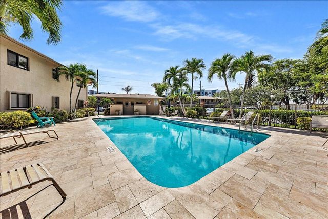 2965 NE 8th Terrace 101, Oakland Park, FL 33334