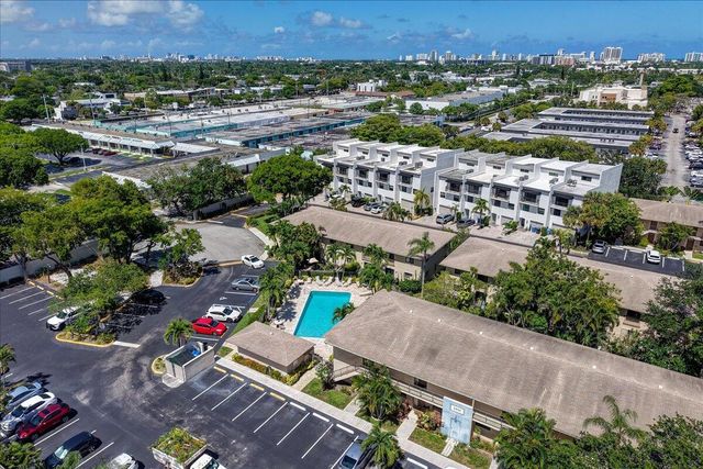 2965 NE 8th Terrace 101, Oakland Park, FL 33334