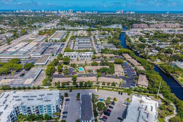 2965 NE 8th Terrace 101, Oakland Park, FL 33334