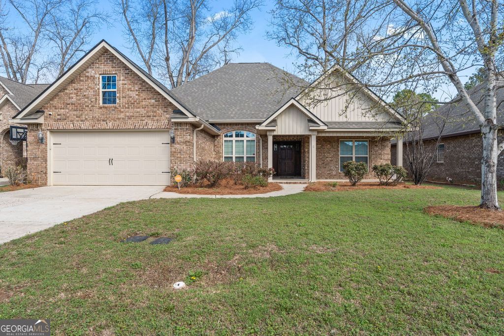 323 Grand Reserve Way, Kathleen, GA 31047