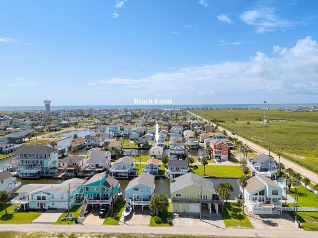 16711 Kingston Way, Jamaica Beach, TX 77554