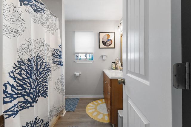 16711 Kingston Way, Jamaica Beach, TX 77554