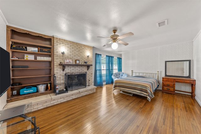 110 Butler Drive, Valley Mills, TX 76689