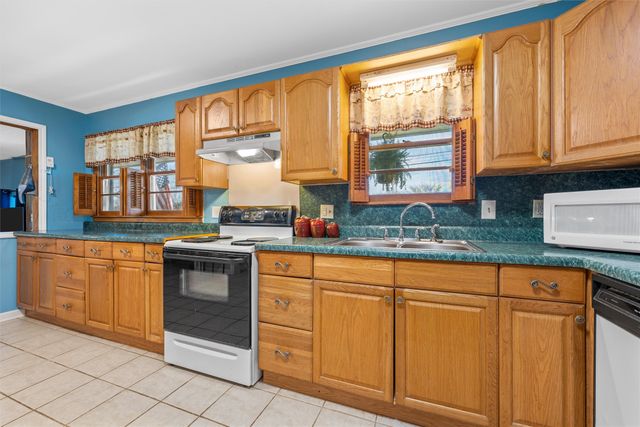 110 Butler Drive, Valley Mills, TX 76689