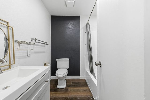 24305 Wabuska, Newhall, CA 91321