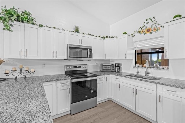 9012 S Indio CT, Labelle, FL 33935