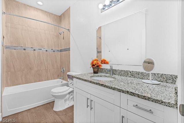 9012 S Indio CT, Labelle, FL 33935