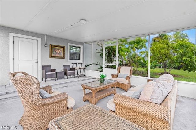 9012 S Indio CT, Labelle, FL 33935