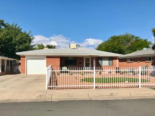 809 CAGUA Drive NE, Albuquerque, NM 87108