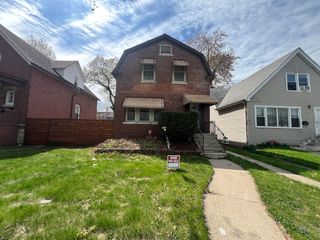 11916 S Harvard Avenue, Chicago, IL 60628