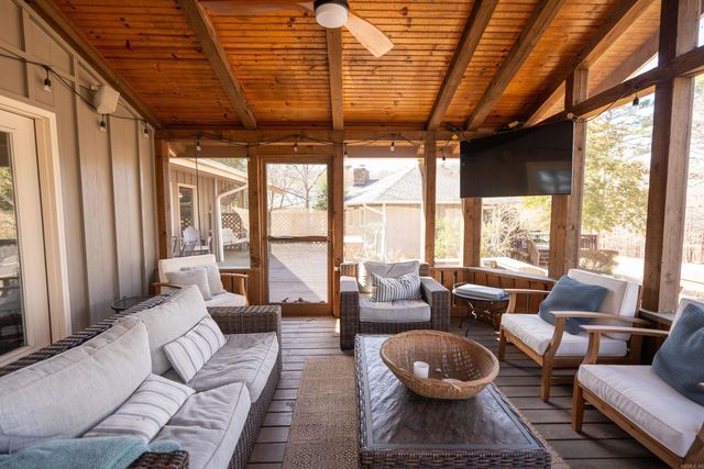 941 Lakeland Drive, Heber Springs, AR 72543