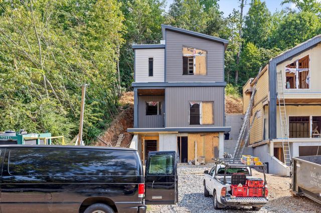 206 Lullwater Road, Chattanooga, TN 37415