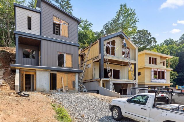 206 Lullwater Road, Chattanooga, TN 37415