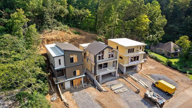 206 Lullwater Road, Chattanooga, TN 37415