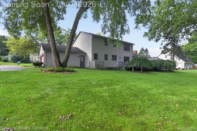 9321 Overdale Lane, Brighton Township, MI 48114