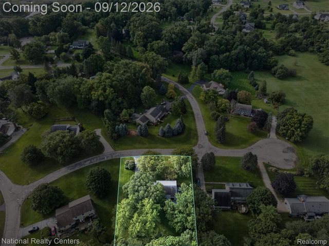 9321 Overdale Lane, Brighton Township, MI 48114