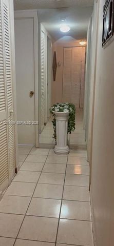 1460 N 43rd Pl 106, Hialeah, FL 33012