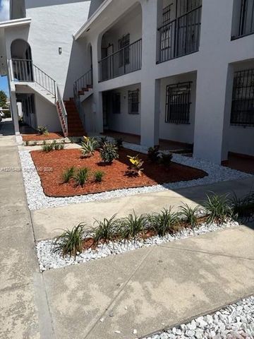 1460 N 43rd Pl 106, Hialeah, FL 33012
