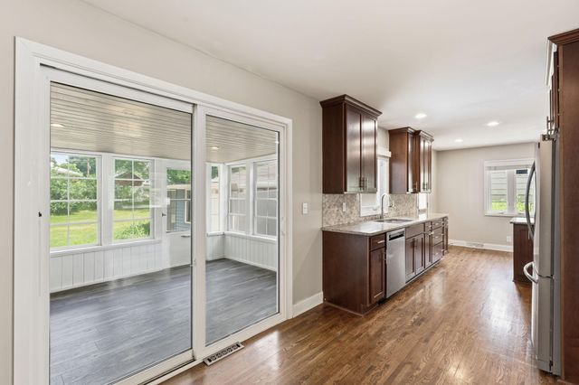 12 W 104th Street, Bloomington, MN 55420