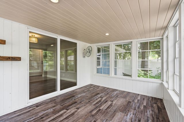12 W 104th Street, Bloomington, MN 55420
