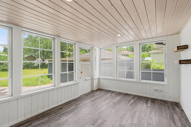 12 W 104th Street, Bloomington, MN 55420