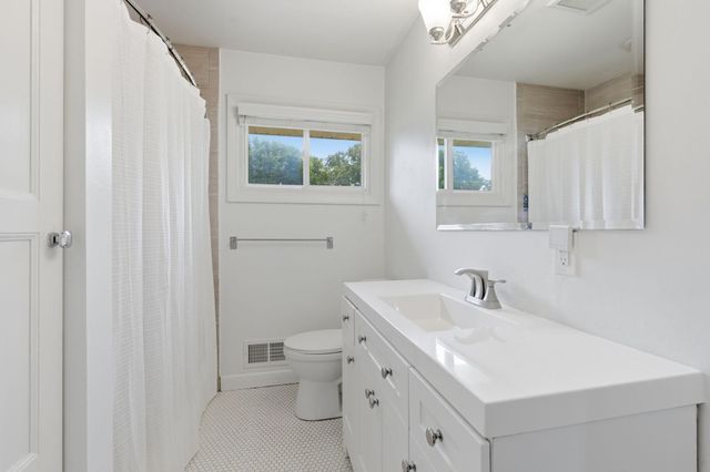 12 W 104th Street, Bloomington, MN 55420