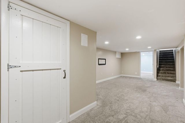12 W 104th Street, Bloomington, MN 55420