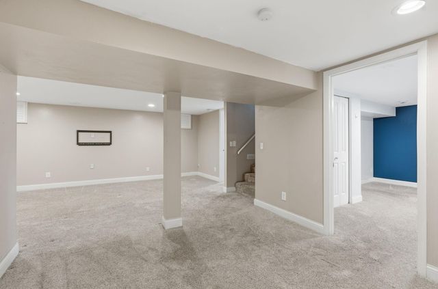 12 W 104th Street, Bloomington, MN 55420