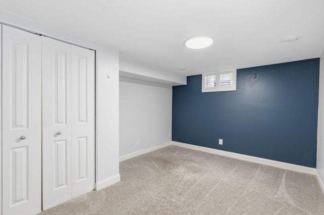 12 W 104th Street, Bloomington, MN 55420